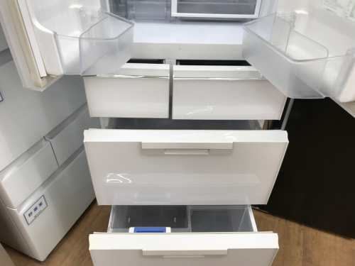 6ドア冷蔵庫のSHARP