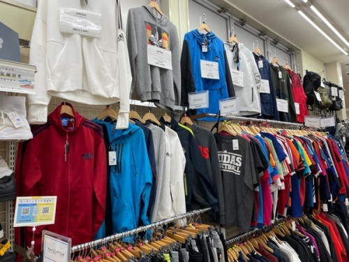 ファッションのスポーツMIX