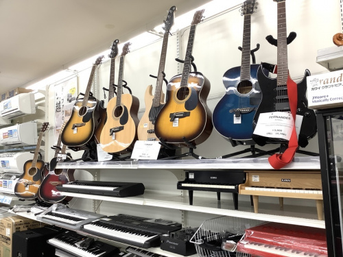 中古楽器の中古キーボード