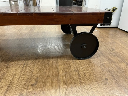 テーブルのローテーブル