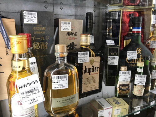 お酒　のウィスキー