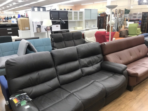 家具のソファ