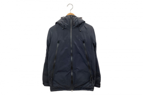 ジャケットのNANGA