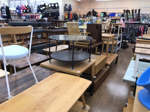 家具のソファ