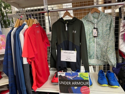 UNDER ARMOURのアンダーアーマー