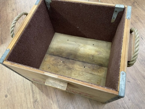 コカコーラの木製BOX
