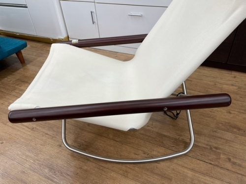 チェアのロッキングチェア