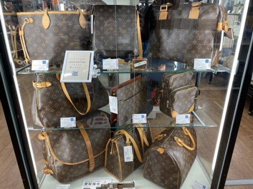 LOUIS VUITTONのルイヴィトン