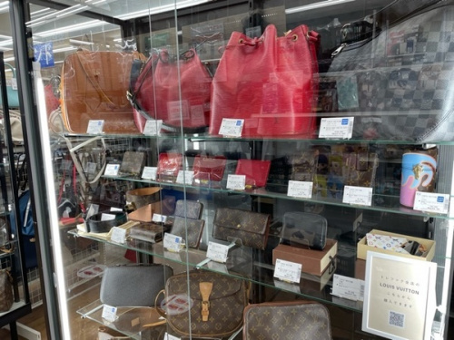 ルイヴィトンのCHANEL