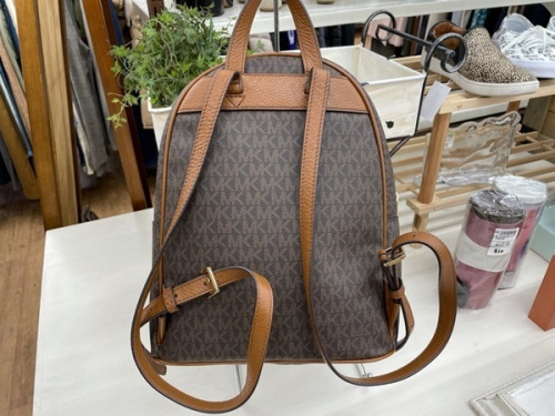 リュックのMICHAEL KORS