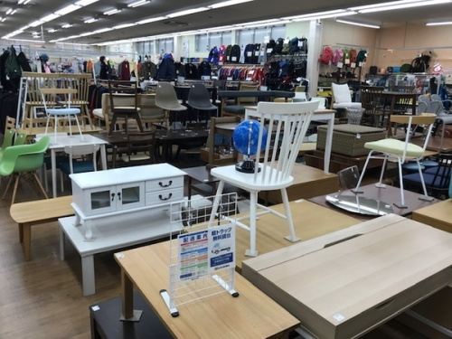 ソファのダイニングセット