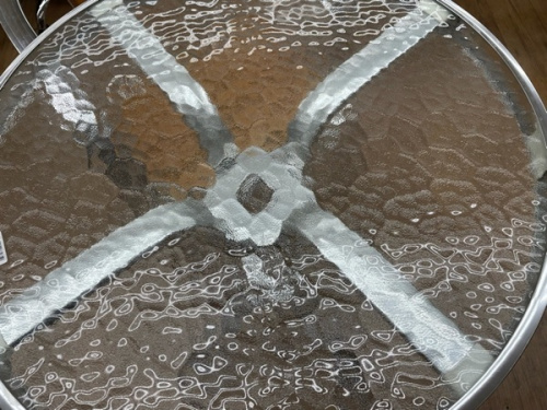 テーブルのダイニングセット