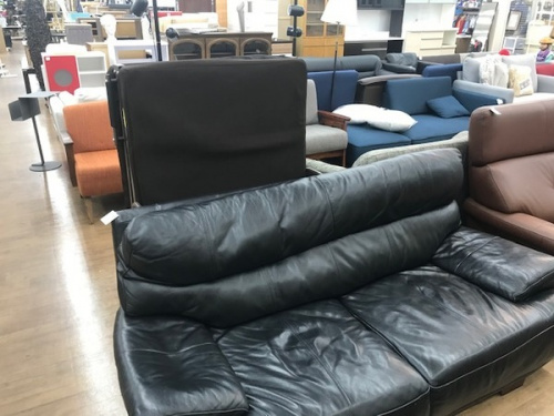 家具のソファ