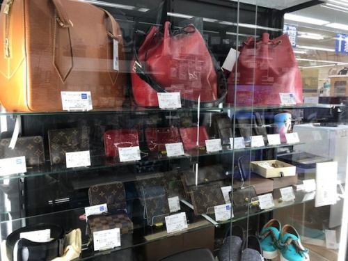 ルイヴィトンのCHANEL