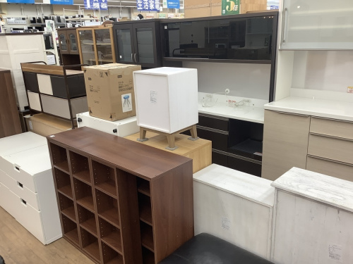 ダイニングテーブルのFranc Franc