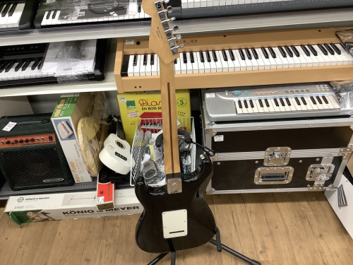 FENDER MEXICOのストラトキャスター