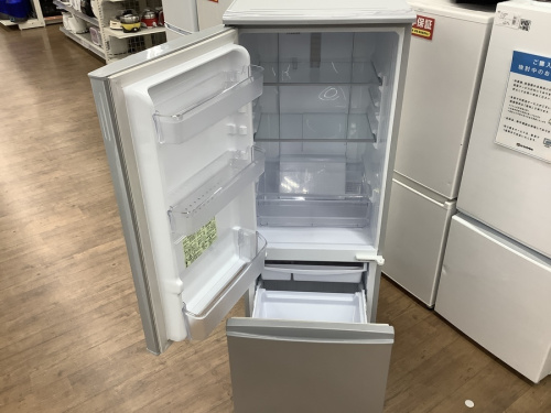 冷蔵庫の2ドア冷蔵庫