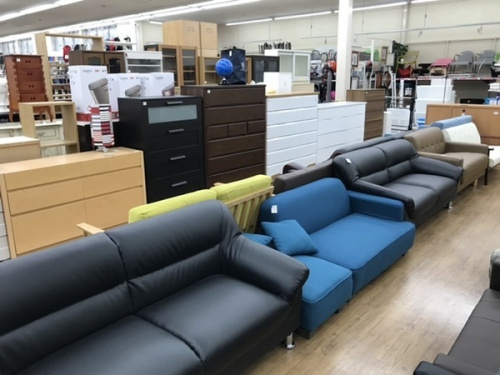 家具のソファ