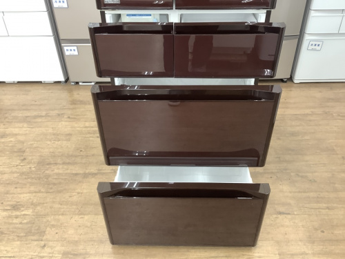 6ドア冷蔵庫のHITACHI