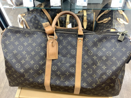 バッグ・財布のLOUIS VUITTON