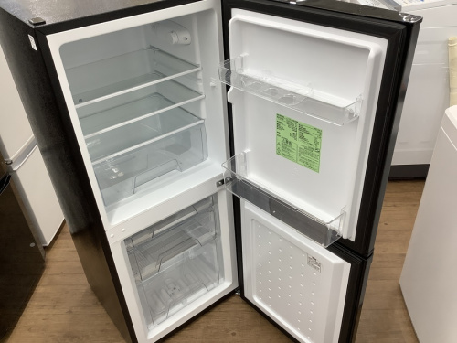 冷蔵庫の2ドア冷蔵庫