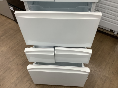 6ドア冷蔵庫のTOSHIBA