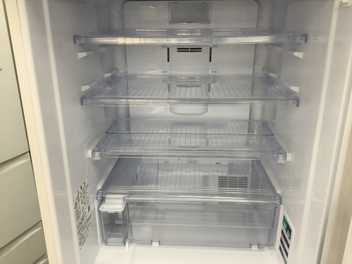 3ドア冷蔵庫のSHARP