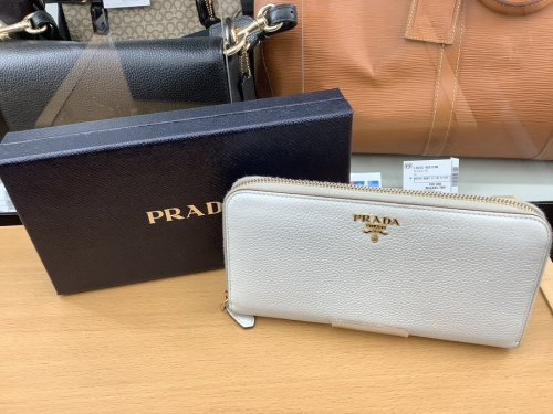 バッグ・財布の財布