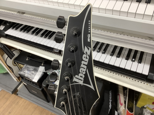 ギターのエレキギター