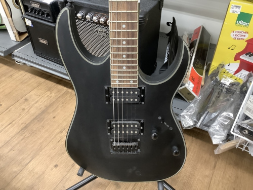 エレキギターのibanez