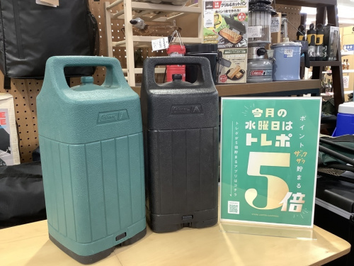 アウトドア用品のランタン