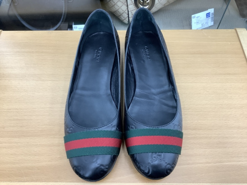 パンプスのGUCCI