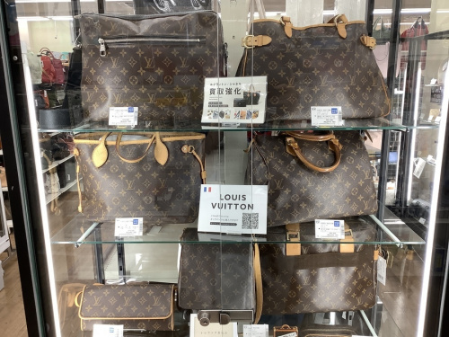 GUCCIのCOACH