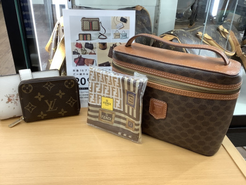 ブランド・ラグジュアリーのLOUIS VUITTON