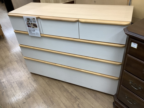 家具のチェスト