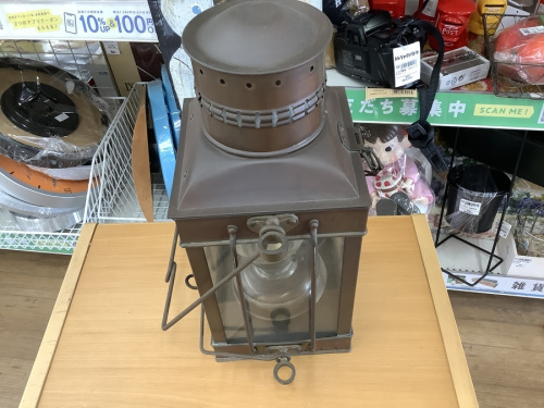 真鍮製オイルランタンのVIKING