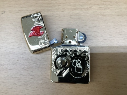 ZIPPOのジッポ