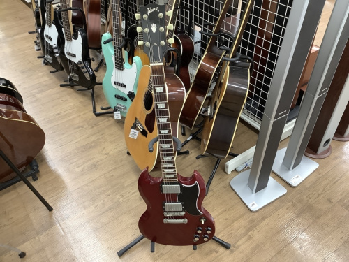 中古楽器店の1998年製