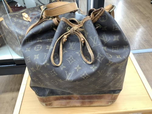 LOUIS VUITTONのルイ・ヴィトン