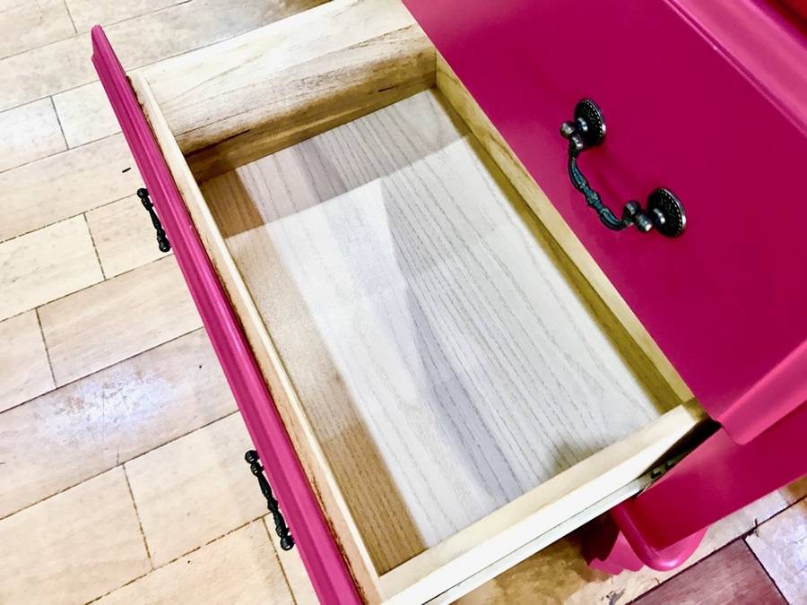 ショッキングピンクのチェスト入荷しました！【南大沢店】｜2017年03月