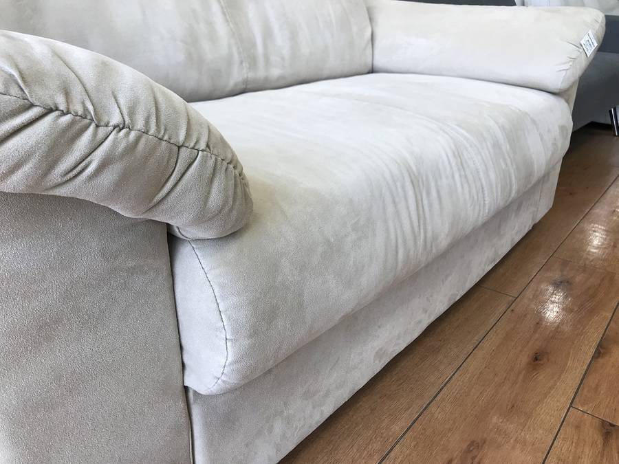 IKEAの2人掛けソファー『KNISLINGE』入荷しました！！【南大沢店