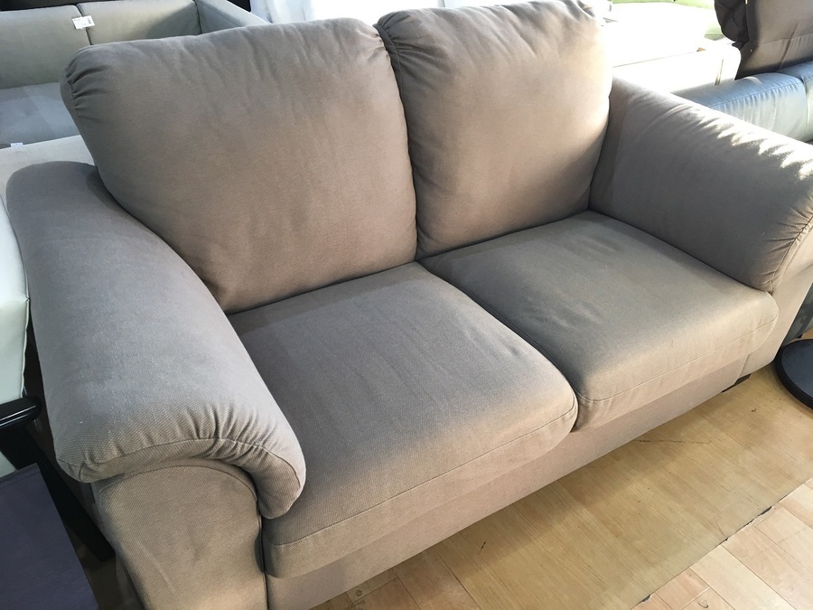 IKEA 2人がけソファ