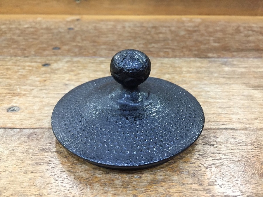 盛栄堂！！南部鉄器 鉄瓶なつめ形アラレが買取入荷致しました