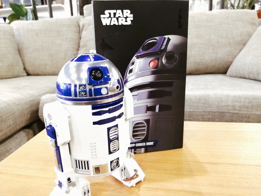 スターウォーズ好き必見】Sphero R2-D2(アールツーディーツー