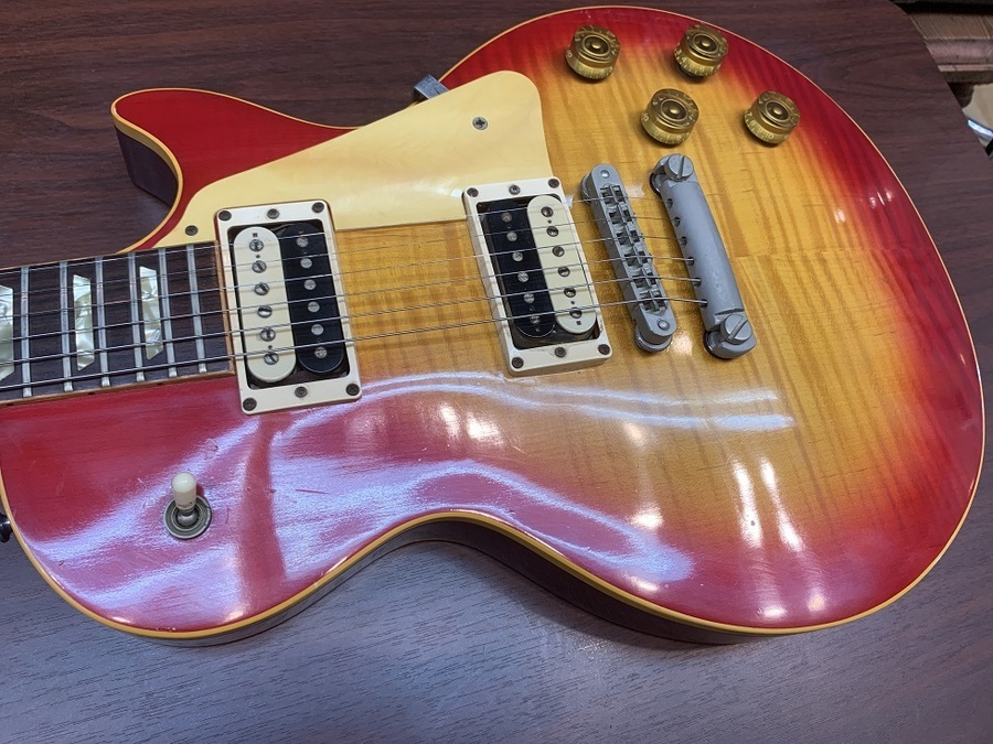 Gibson 1979y Les Paul Standard - GUITAR TRADERS - ギター