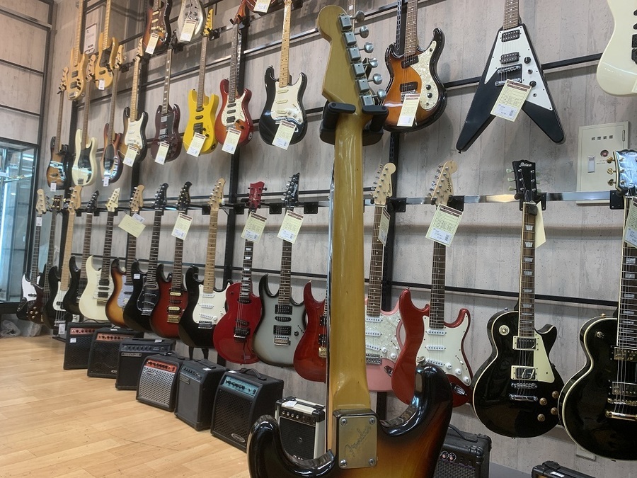 FenderJapan(フェンダージャパン)の82年製JVシリアル期のST62