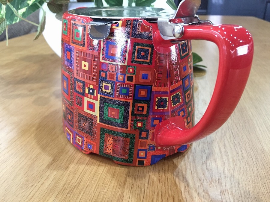 The London Pottery Co＆Kaffe Fassett セラミックティーポット マルチカラーが買取入荷致しました！【南大沢店