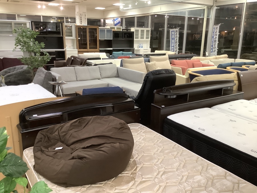 Ambient Lounge(アンビエントラウンジ) が三点同時に買取入荷 Ambient Lounge(アンビエントラウンジ) が三点同時に買取入荷