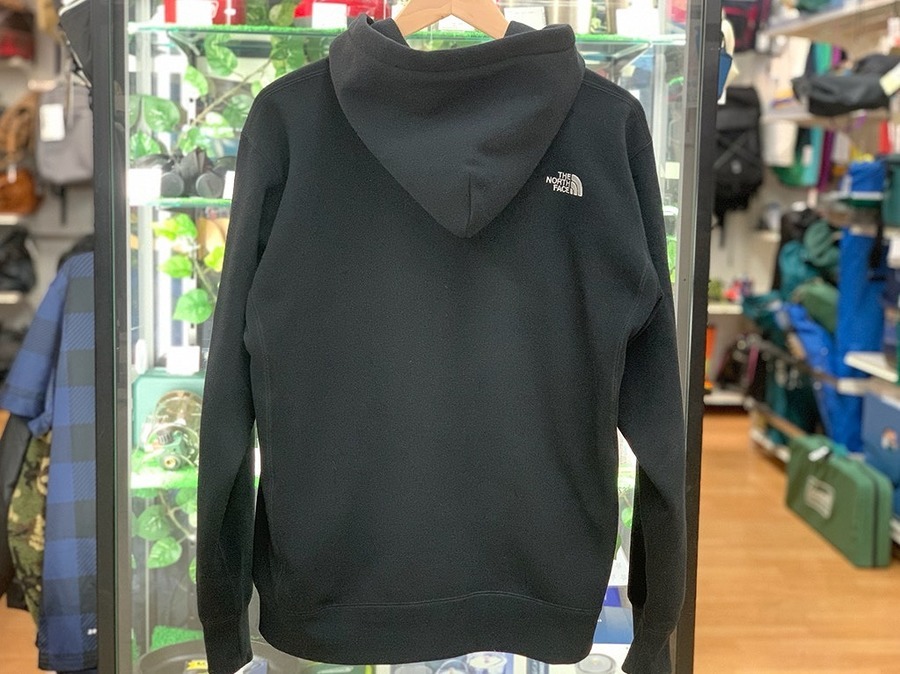 白馬限定！THE NORTH FACE（ザノースフェイス）のジップパーカー