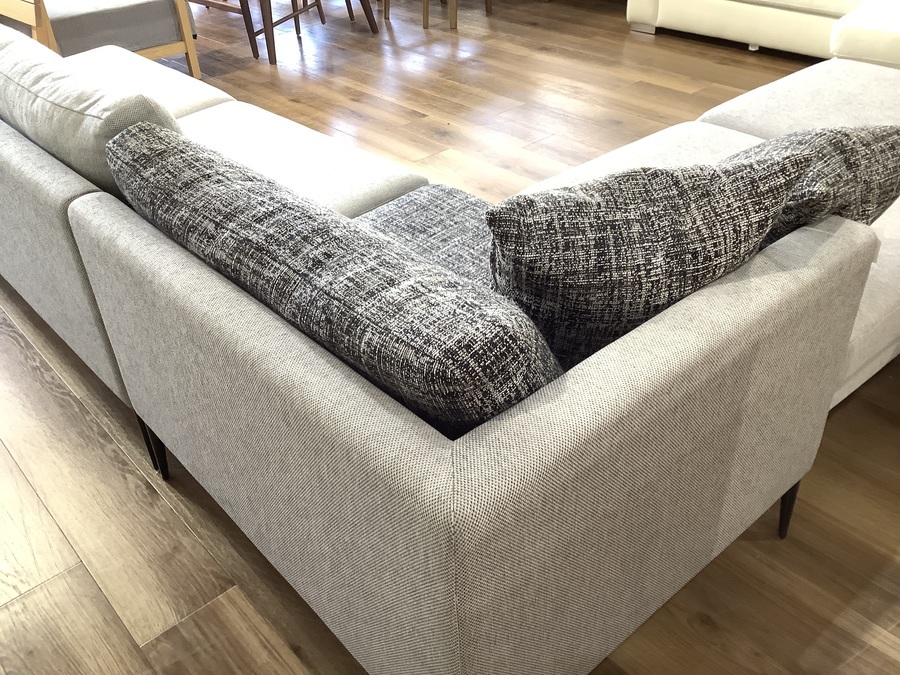 特注モデル！！！中村工芸 カウチソファー モデルルーム品が買取入荷